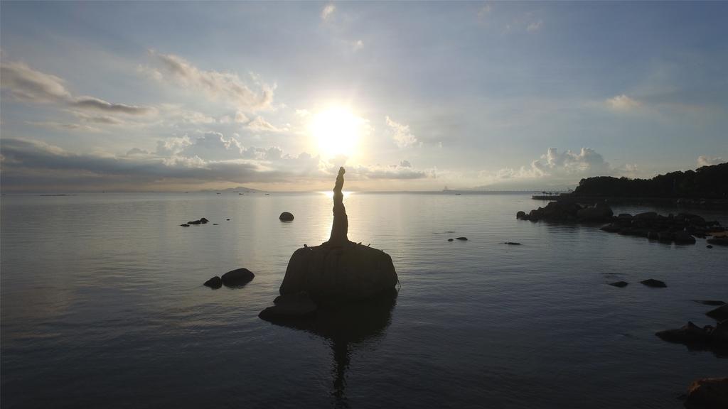 Starway Zhuhai Bihai Hotel ภายนอก รูปภาพ